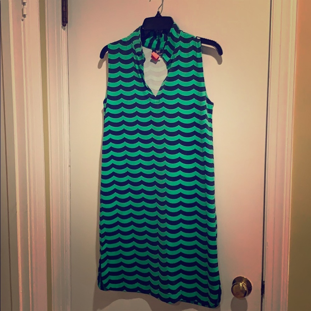 Great summer dress. Navy and green stripe.